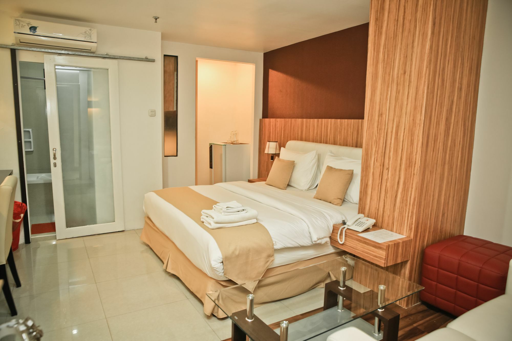 Kyo Serviced Apartment Cilandak  ภายนอก รูปภาพ